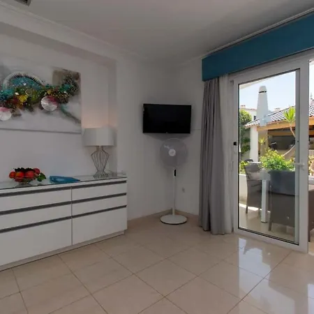 Club Atlantis 141 - * Costa Adeje (Tenerife)